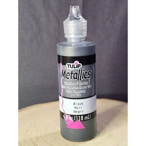 TULIP 17373 Dimensional Fabric Paint 4oz Metallic Black~NEW SEALED PACKAGE‎